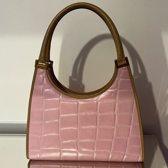 Purse, sunglasses holder with a well used wallet! - Picture 2 of 12